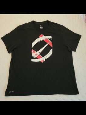 Nike Dri-FIT Black Men's Graphic Crew Neck T-Shirt XXL